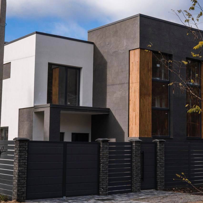 Первая в Украине семья получила сертификат на новое жилье во время войны: как это работает (фото)